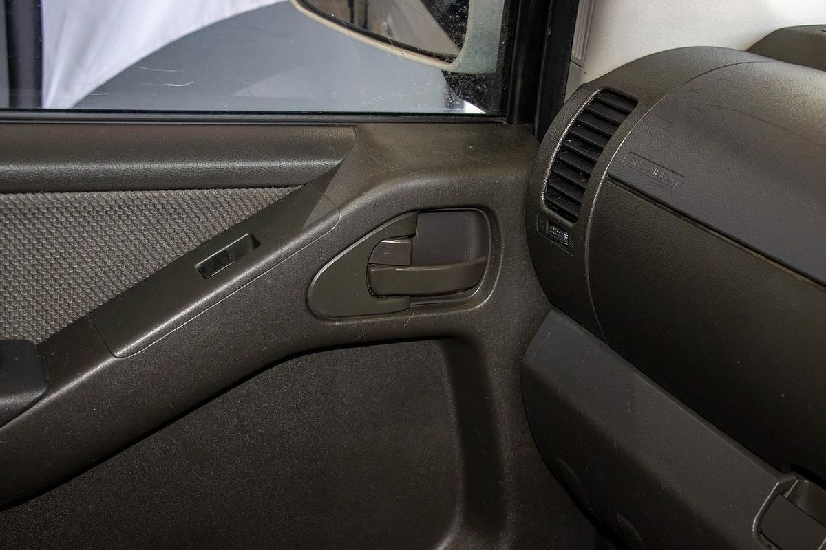 2013 Nissan Navara ST-X D40 Series 6 4X4
