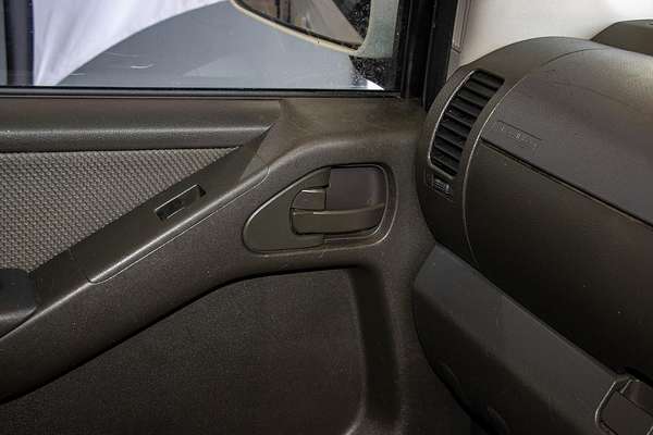 2013 Nissan Navara ST-X D40 Series 6 4X4