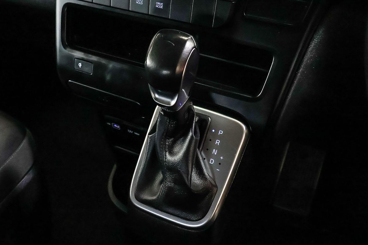 2021 Hyundai STARIA LOAD US4.V1