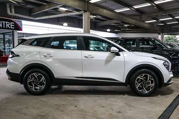 2022 Kia Sportage S NQ5