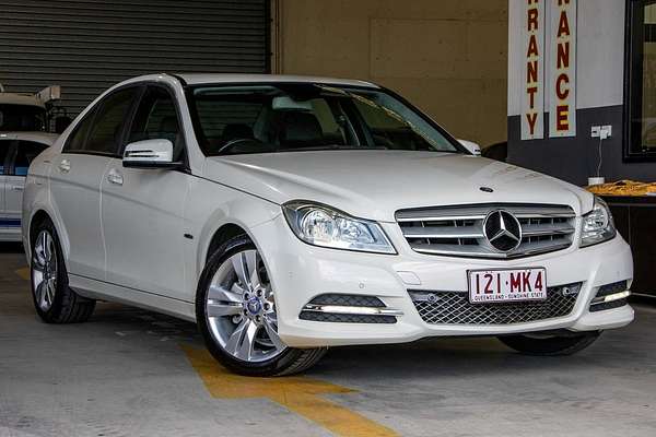 2012 Mercedes-Benz C-Class C200 BlueEFFICIENCY Elegance W204