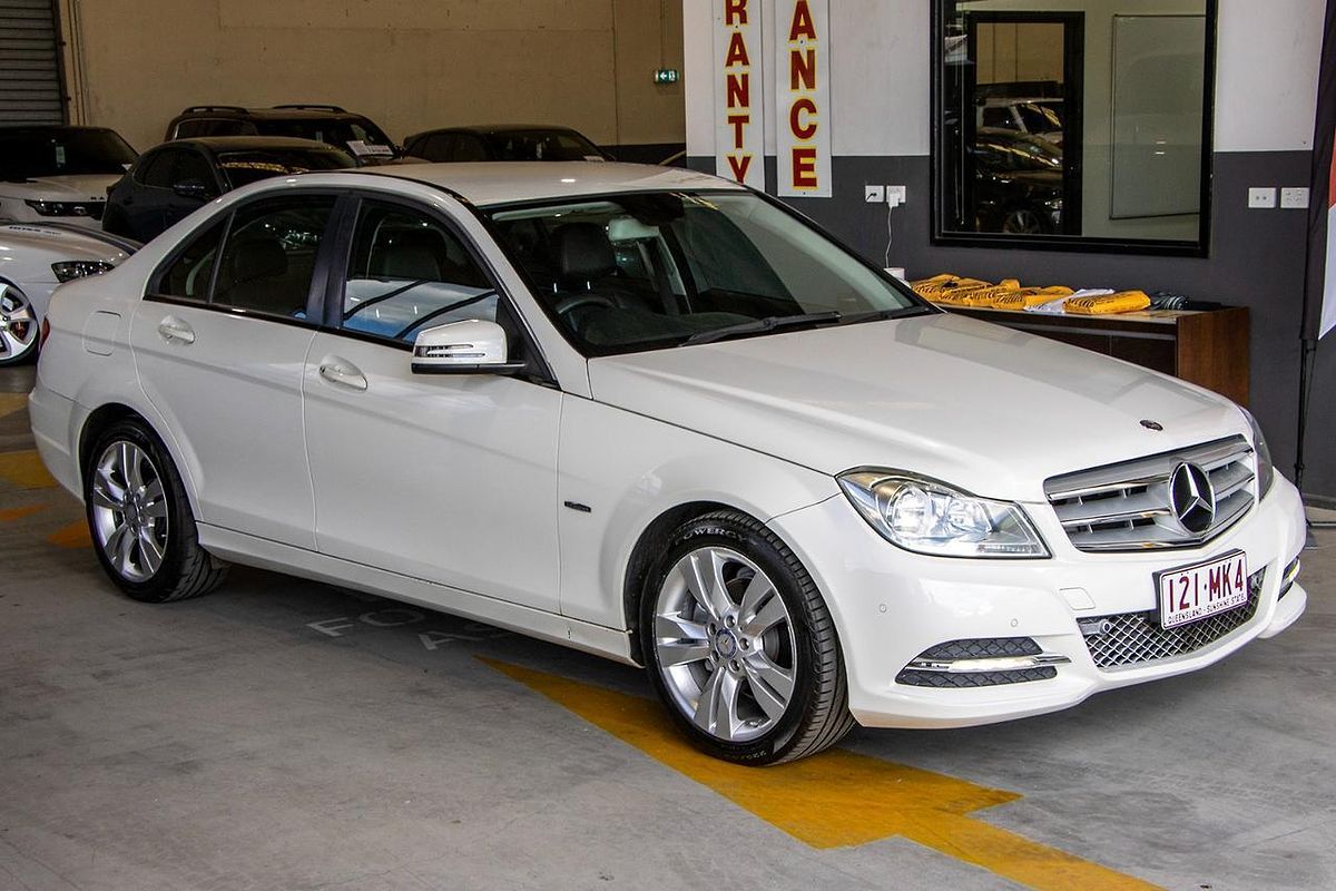 2012 Mercedes-Benz C-Class C200 BlueEFFICIENCY Elegance W204