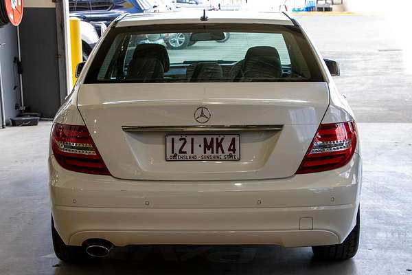 2012 Mercedes-Benz C-Class C200 BlueEFFICIENCY Elegance W204