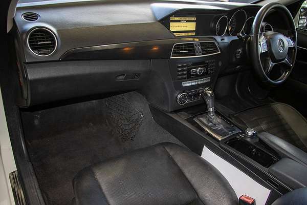 2012 Mercedes-Benz C-Class C200 BlueEFFICIENCY Elegance W204