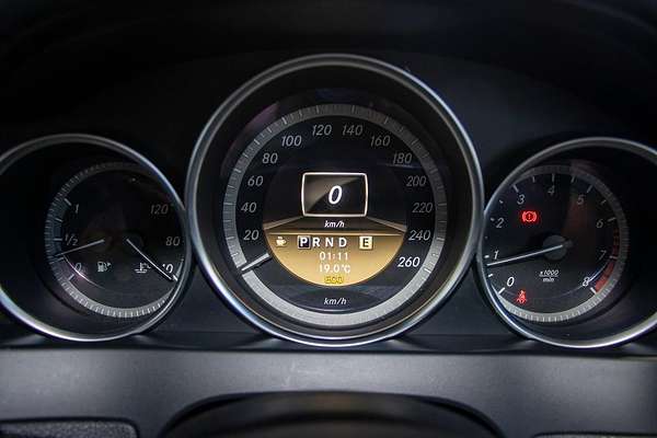 2012 Mercedes-Benz C-Class C200 BlueEFFICIENCY Elegance W204