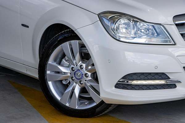 2012 Mercedes-Benz C-Class C200 BlueEFFICIENCY Elegance W204