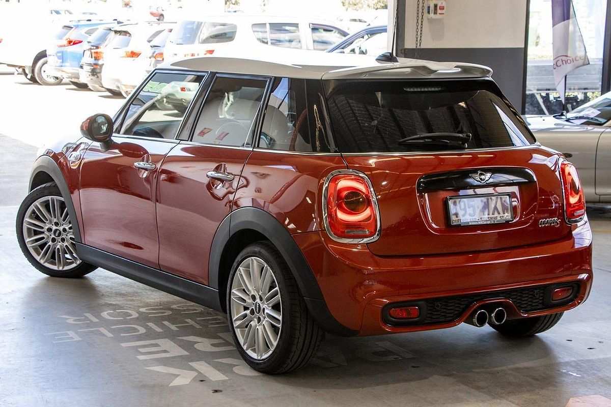 2014 MINI Hatch Cooper S F55