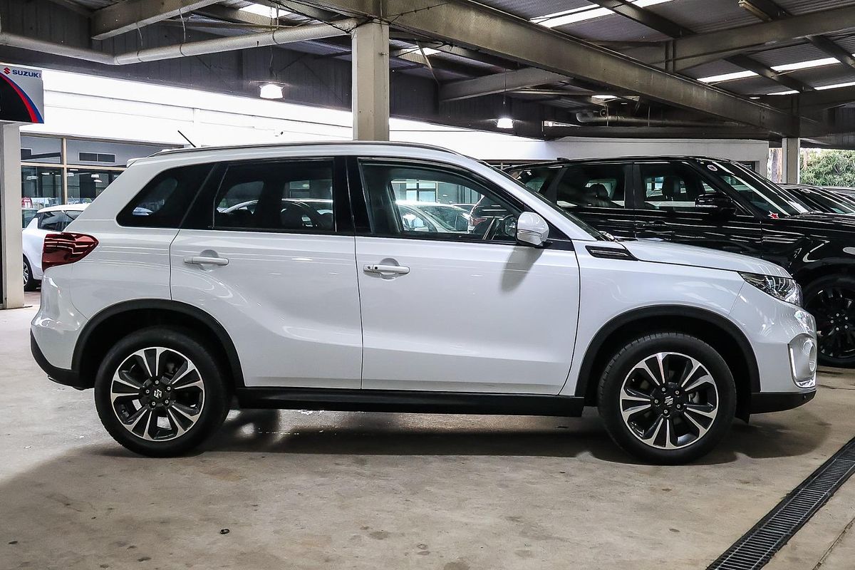 2023 Suzuki Vitara Turbo LY Series II