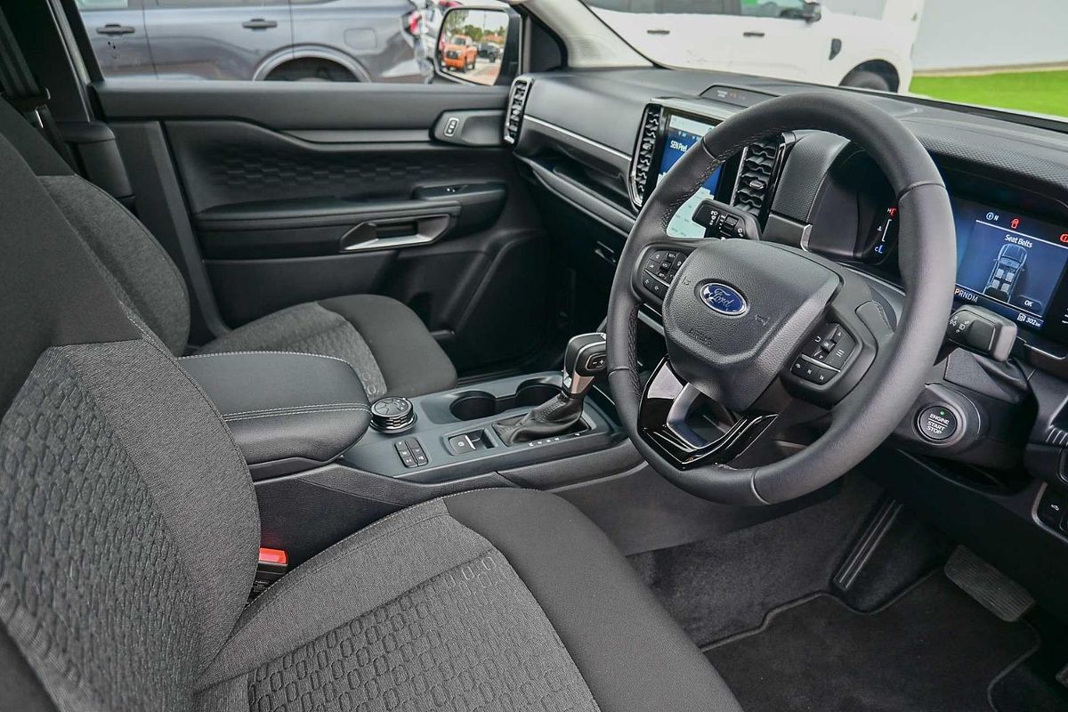 2024 Ford Ranger XLT 4X4 2.0L