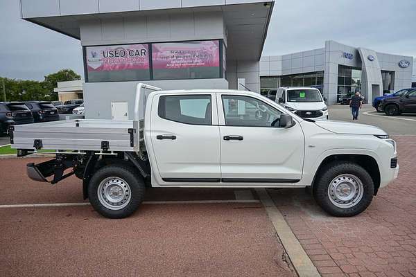 2024 Mitsubishi Triton GLX MV 4X4