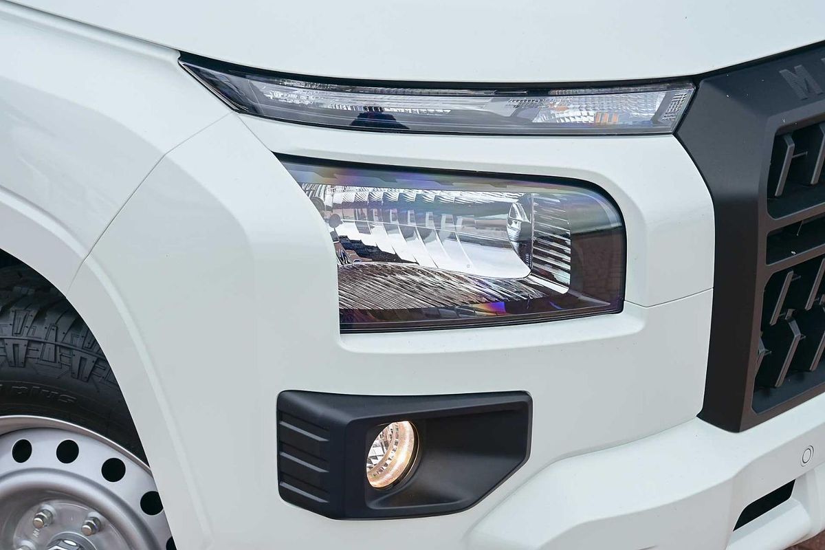 2024 Mitsubishi Triton GLX MV 4X4