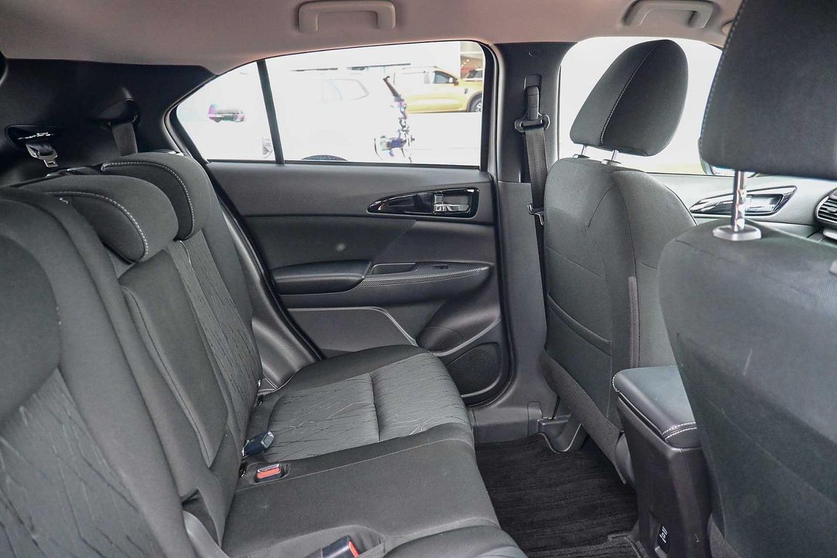 2018 Mitsubishi Eclipse Cross ES YA
