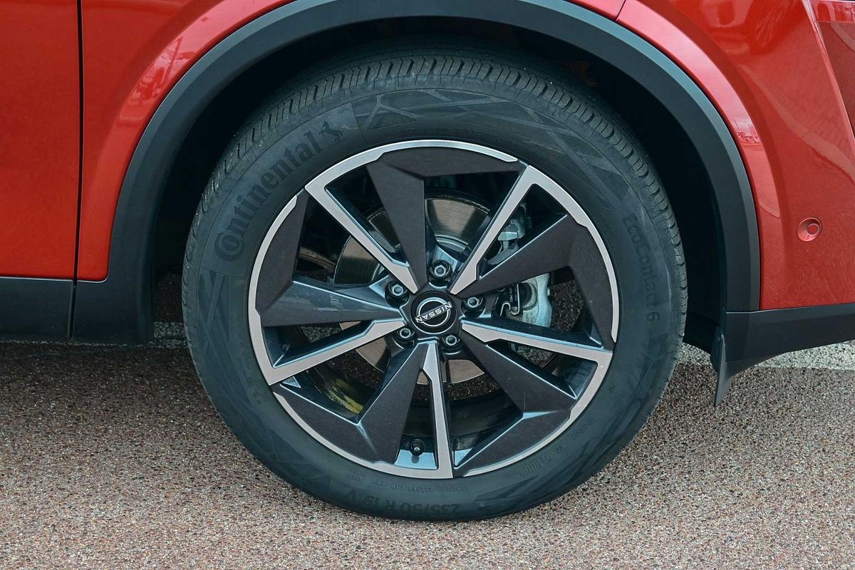2023 Nissan QASHQAI Ti J12