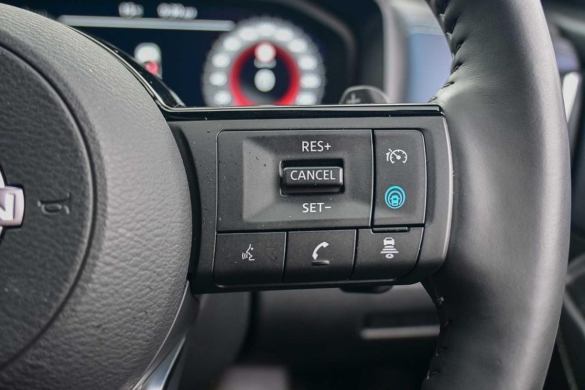 2023 Nissan QASHQAI Ti J12