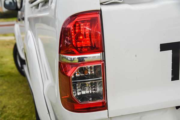 2012 Toyota Hilux SR KUN26R 4X4