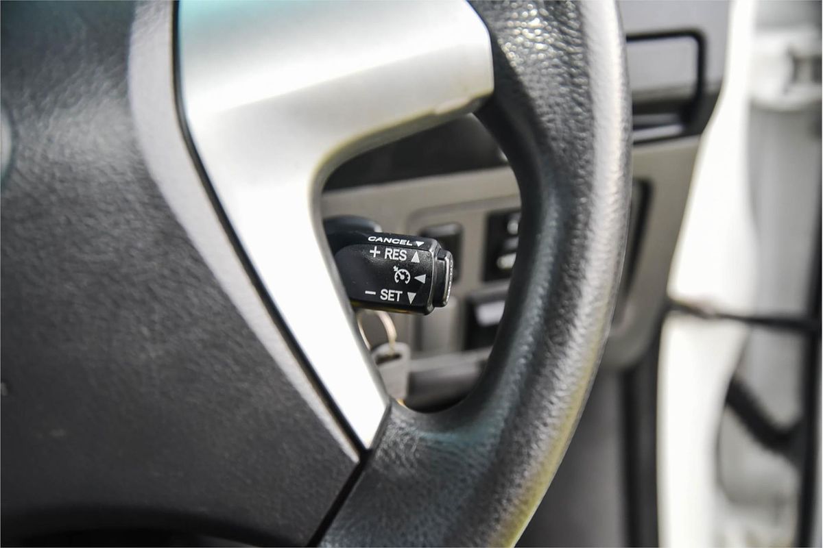 2012 Toyota Hilux SR KUN26R 4X4