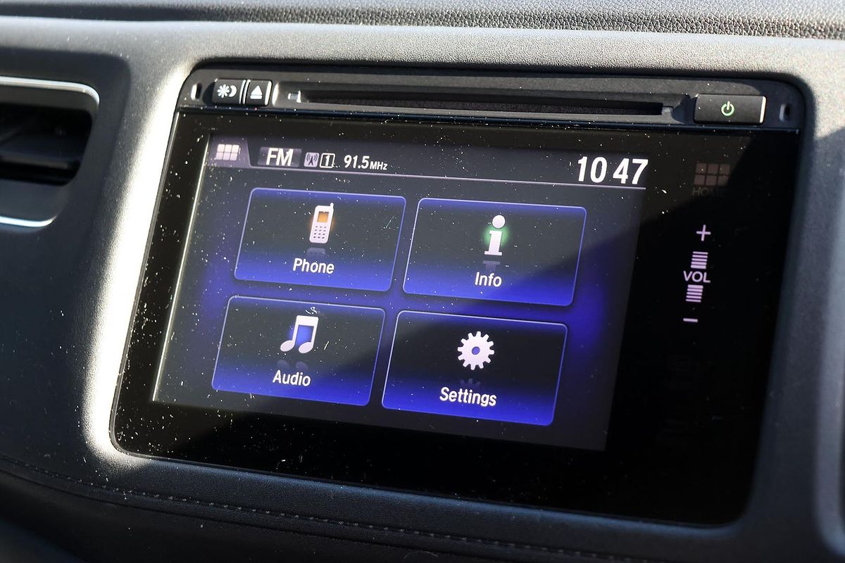 2015 Honda HR-V VTi-S