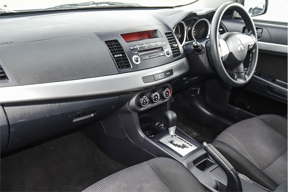2011 Mitsubishi Lancer ES CJ