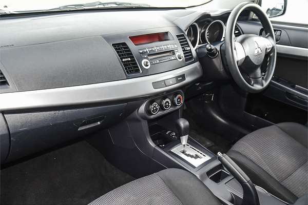 2011 Mitsubishi Lancer ES CJ