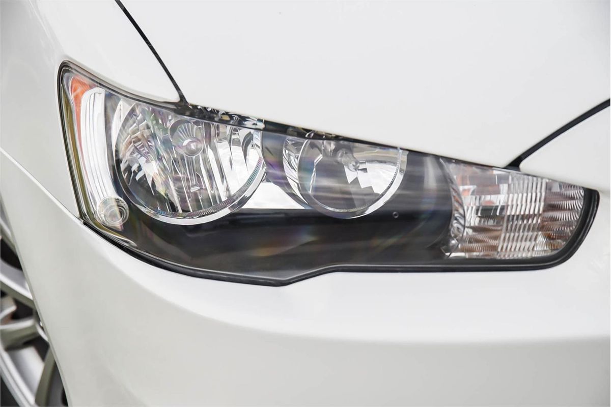 2011 Mitsubishi Lancer ES CJ
