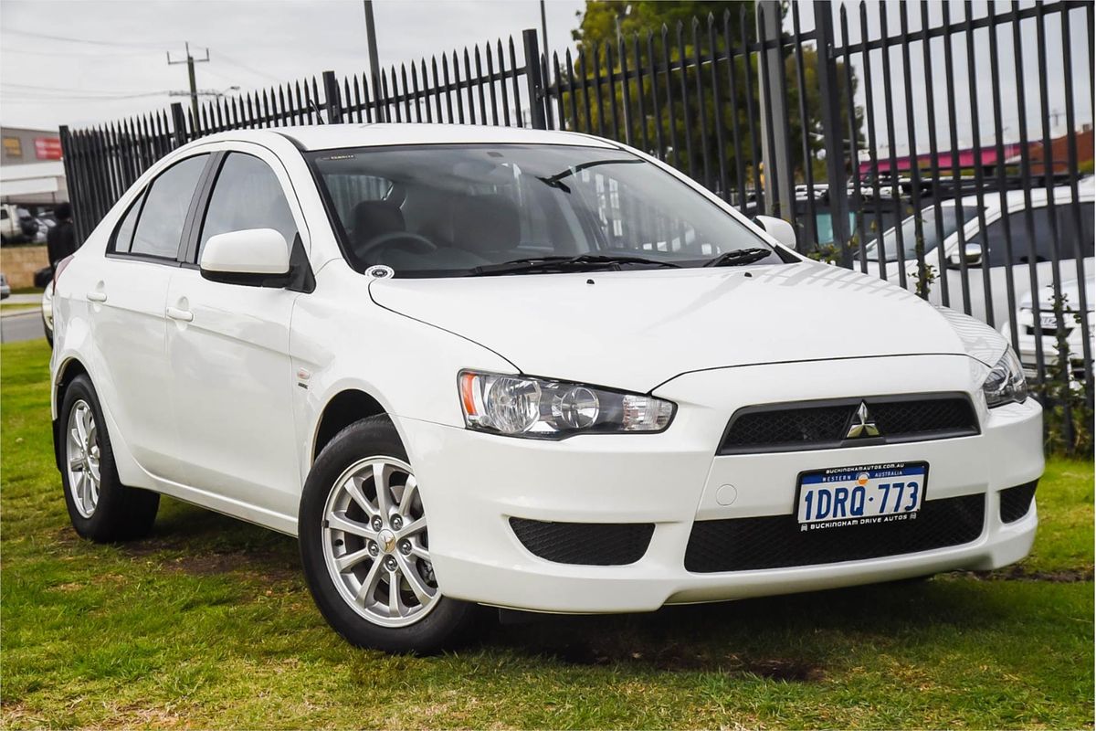 2011 Mitsubishi Lancer ES CJ