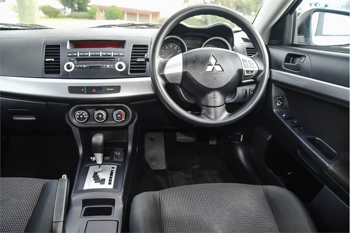 2011 Mitsubishi Lancer ES CJ