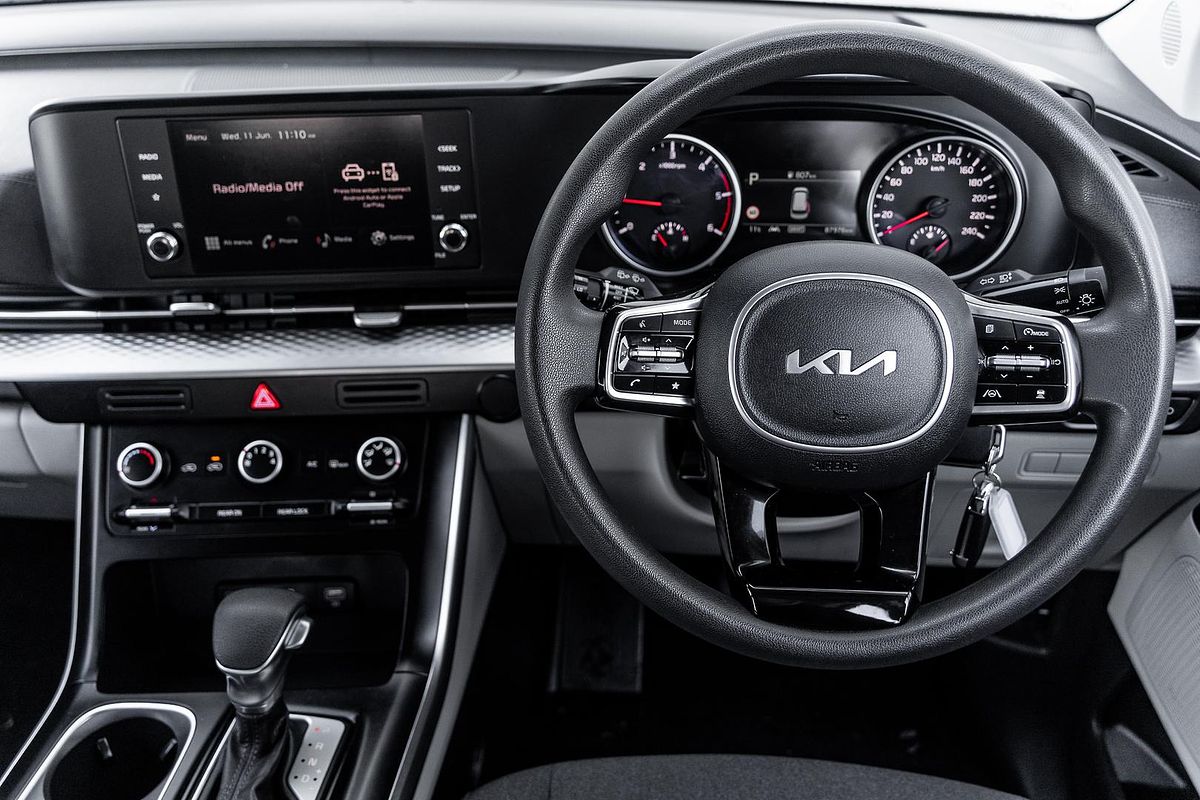 2023 Kia Carnival S KA4