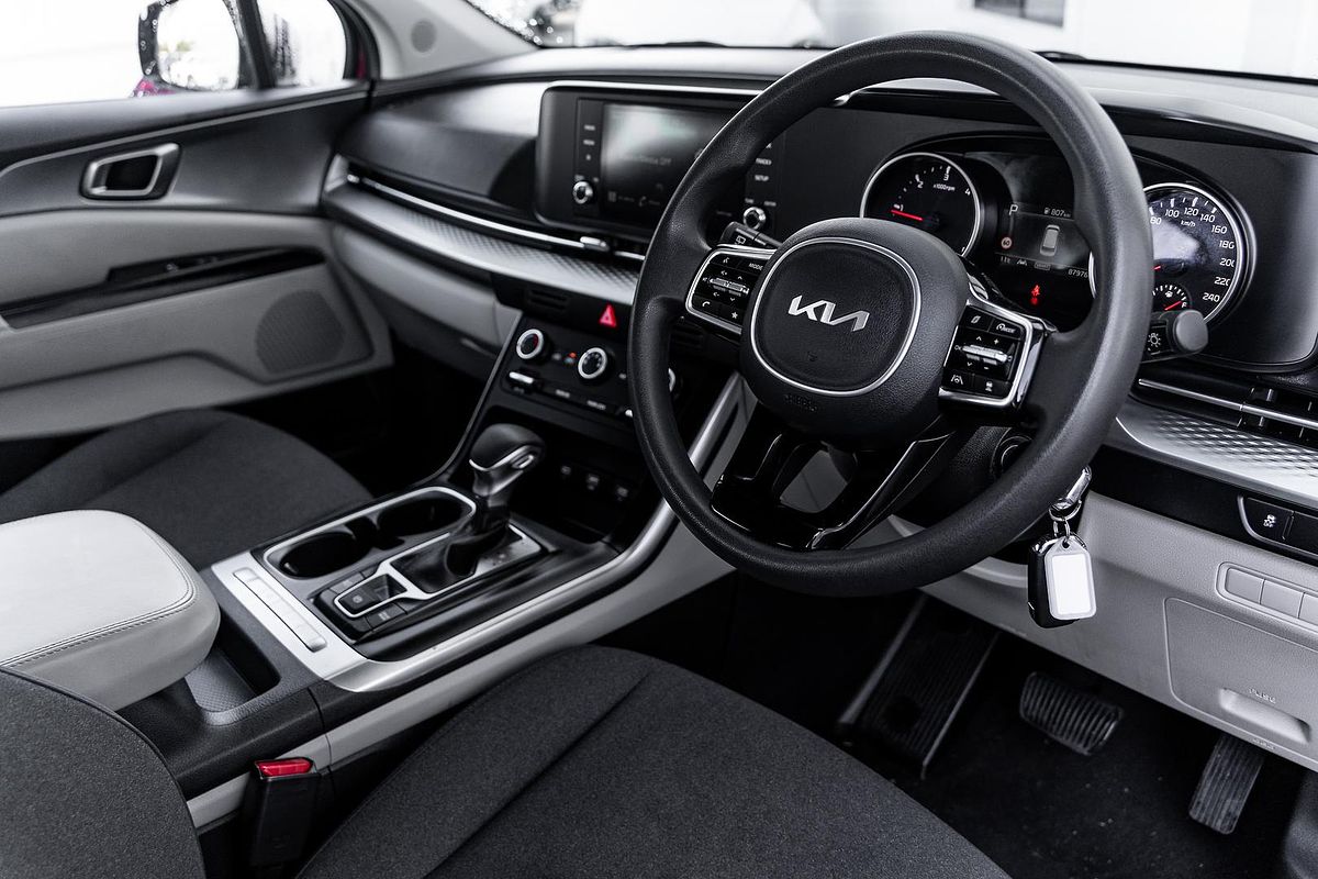 2023 Kia Carnival S KA4