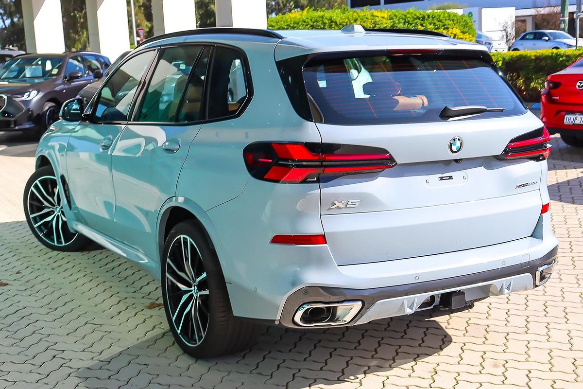 2025 BMW X5 xDrive30d M Sport G05 LCI