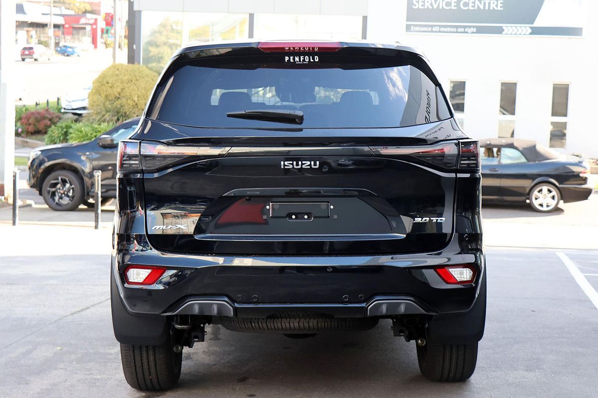 2025 Isuzu MU-X LS-T