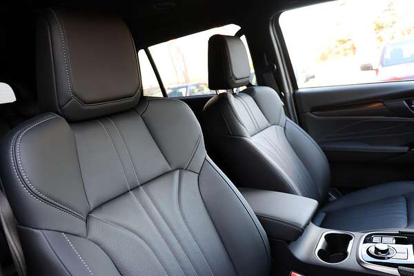 2025 Isuzu MU-X LS-T