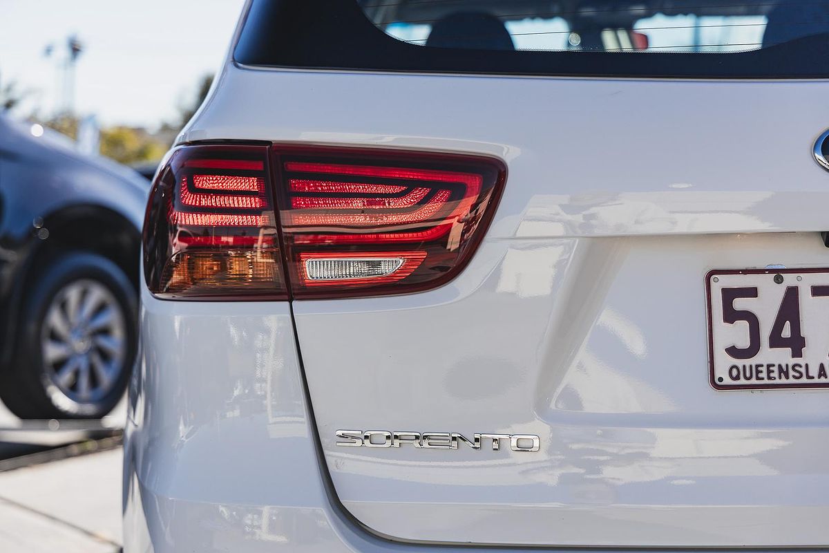 2018 Kia Sorento Si UM