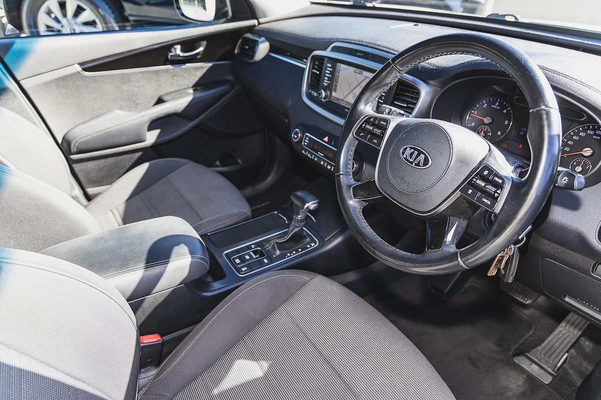 2018 Kia Sorento Si UM