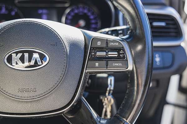 2018 Kia Sorento Si UM