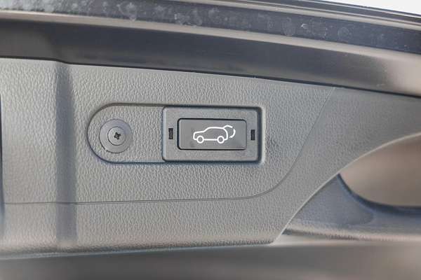 2023 SsangYong Rexton Ultimate Y461