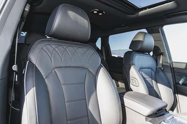 2023 SsangYong Rexton Ultimate Y461