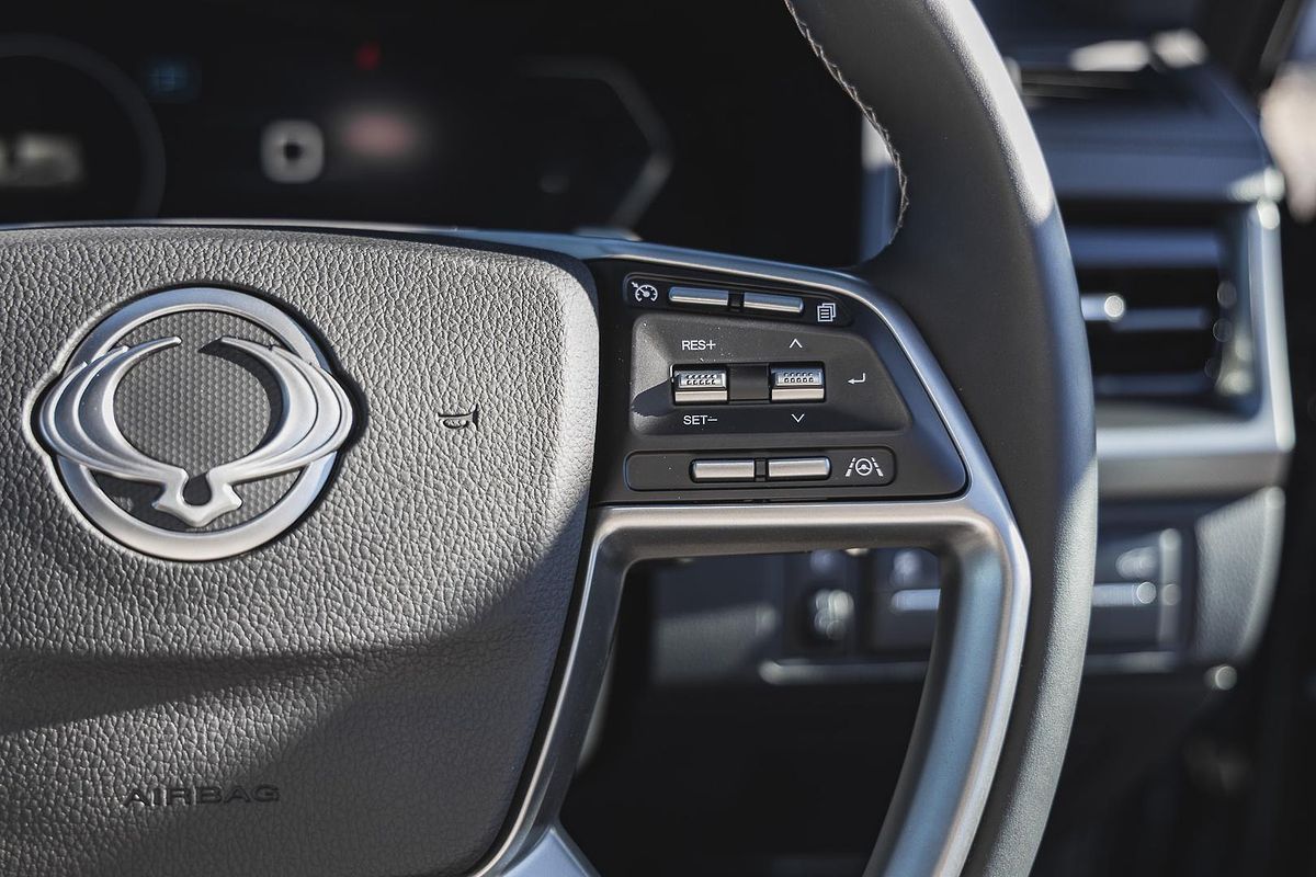 2023 SsangYong Rexton Ultimate Y461