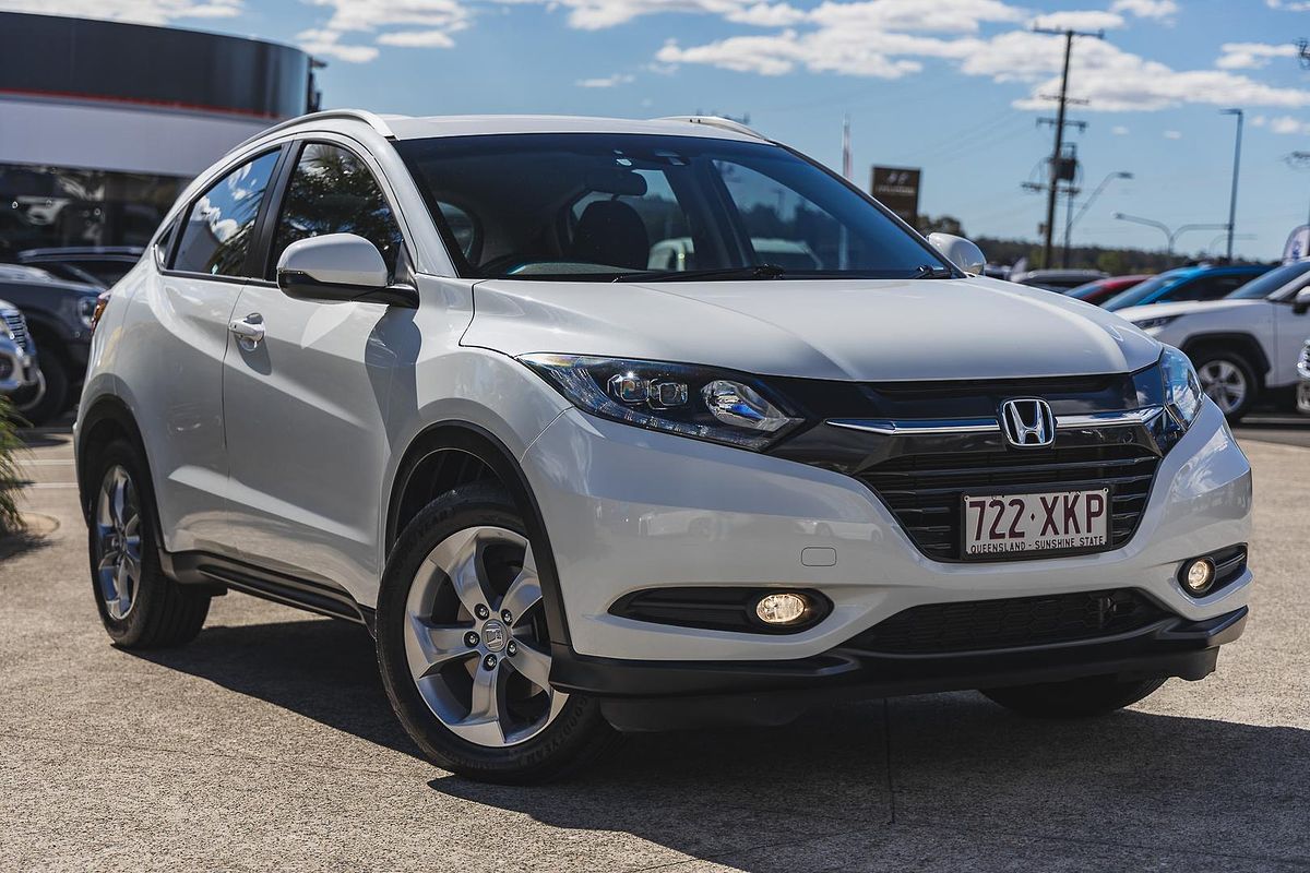 2017 Honda HR-V VTi-S