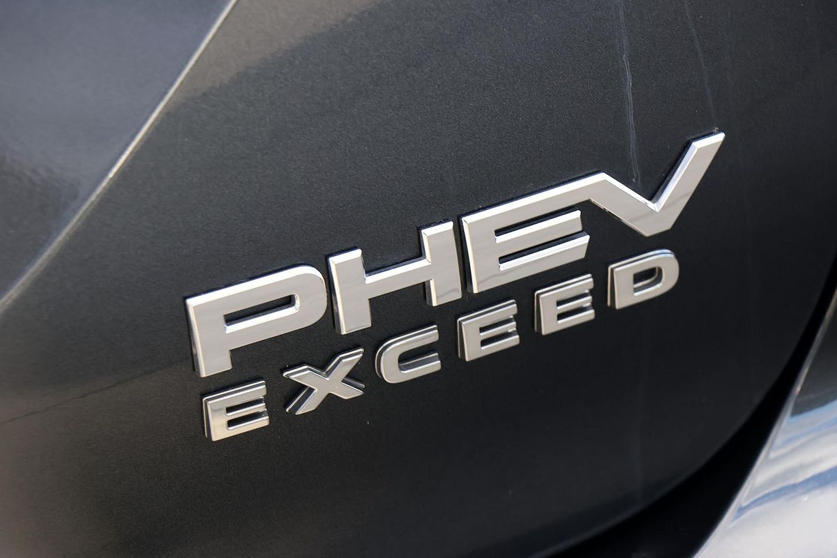 2024 Mitsubishi Outlander PHEV Exceed Tourer ZM