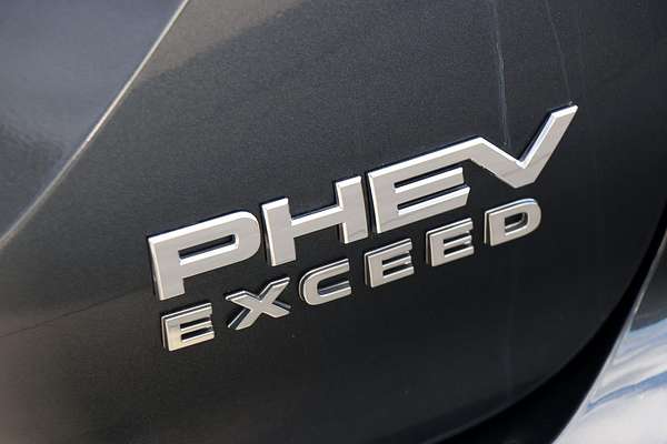 2024 Mitsubishi Outlander PHEV Exceed Tourer ZM