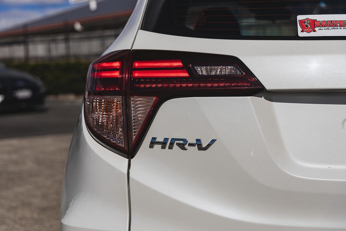 2017 Honda HR-V VTi-S