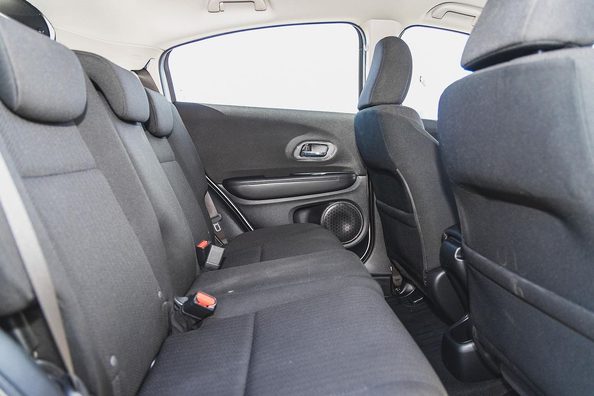 2017 Honda HR-V VTi-S