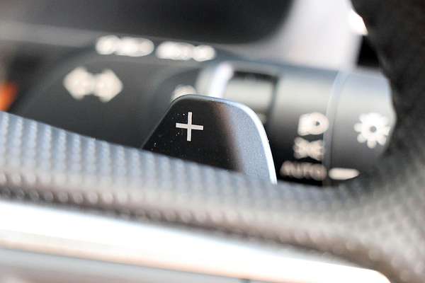 2024 Mitsubishi Outlander PHEV Exceed Tourer ZM