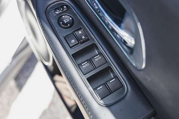 2017 Honda HR-V VTi-S