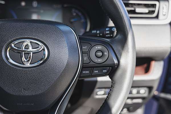 2021 Toyota RAV4 Cruiser AXAH54R