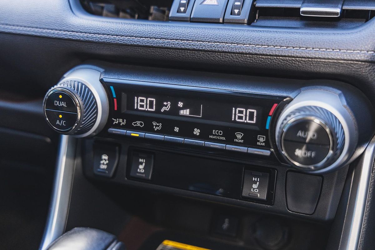 2021 Toyota RAV4 Cruiser AXAH54R