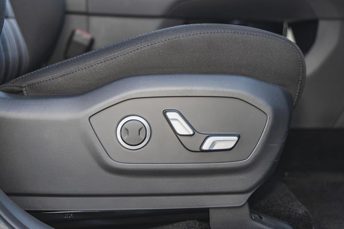 2025 Hyundai Santa Fe Hybrid MX5.V1