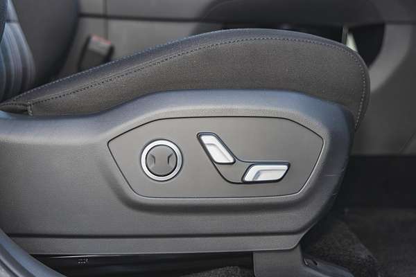 2025 Hyundai Santa Fe Hybrid MX5.V1