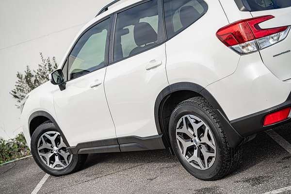 2019 Subaru Forester 2.5i S5