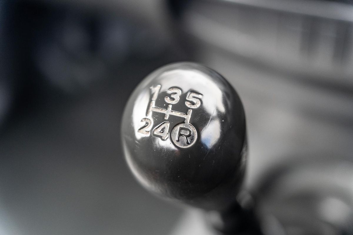 2013 Toyota Hilux Workmate TGN16R Rear Wheel Drive
